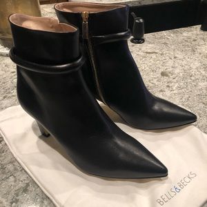 NWOT Bells and Becks handmade Italian leather Bianca heeled booties sz 41, 2.5”